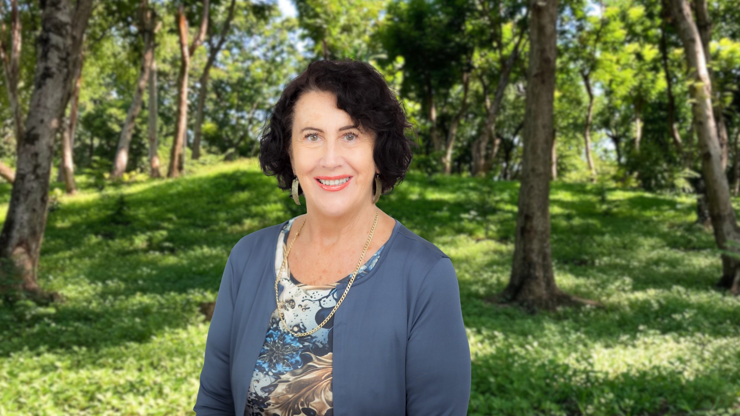 Lyn : Counsellor, Clinical Hypnotherapist & NLP Practioner